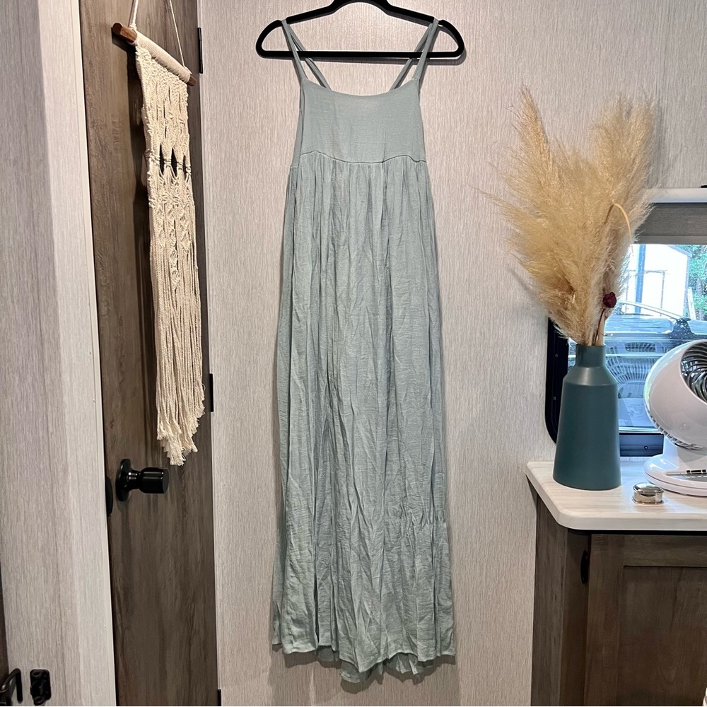 Long Flowing Maxi Dress